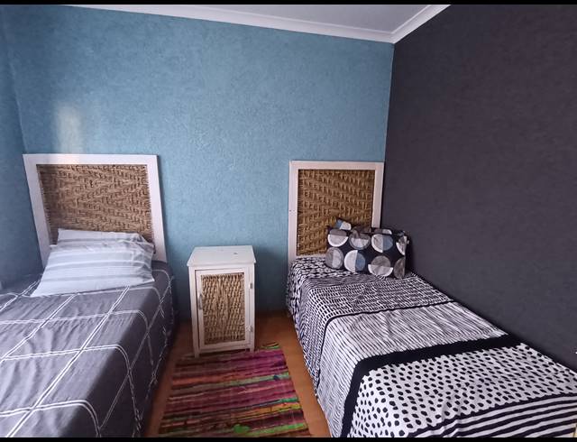 4 BEDROOM HOUSE FOR SALE IN VISTA PARK